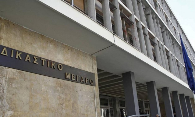 Θεσσαλονίκη: Ελεύθεροι μετά την απολογία οι κατηγορούμενοι για την κλοπή - μαμούθ από θυρίδες