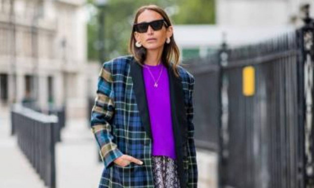 Οι 8 τρόποι να φορέσεις τη midi φούστα σου