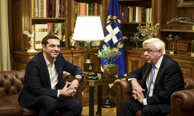 Ο Τσίπρας θα ζητήσει από τον Ζάεφ υπογραφή περί μη ύπαρξης Μακεδονικής γλώσσας και ταυτότητας