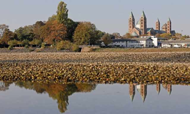 Το καλοκαίρι δεν έχει τέλος στη Γερμανία και αυτό δεν είναι... καλό (pics)