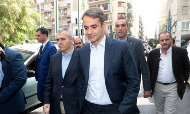 Μητσοτάκης από το Α.Τ. Ομονοίας: Περιμένουν να καούν αστυνομικοί για να ευαισθητοποιηθούν