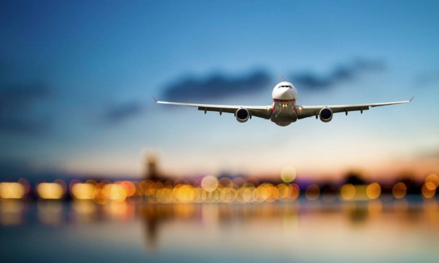 ΧΑΟΣ: «Ένα σκληρό Brexit μπορεί να ακυρώσει χιλιάδες αεροπορικές πτήσεις στην Ευρώπη»