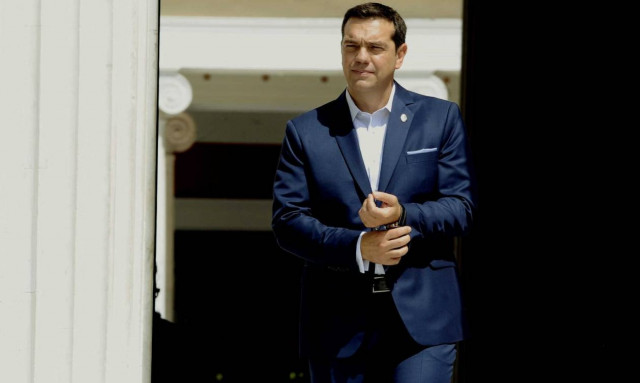 Τσίπρας μετά την παραίτηση Κοτζιά: Αναλαμβάνω εγώ και δεν θα δεχθώ διγλωσσία στα Εθνικά θέματα