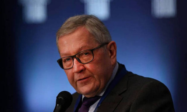 ESM's Regling: Greece on the right track, but must continue reforms
