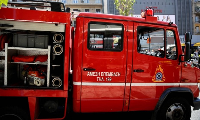 Φωτιά σε αποθήκη σούπερ μάρκετ στην Αγία Παρασκευή