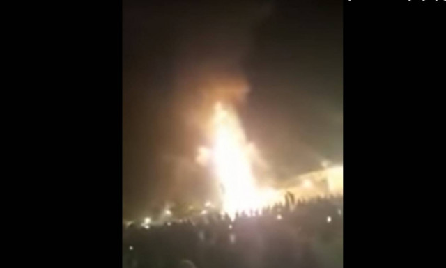 Μακελειό στην Ινδία: Τρένο έπεσε πάνω σε πλήθος – Τουλάχιστον 61 νεκροί (ΠΡΟΣΟΧΗ! ΣΚΛΗΡΕΣ ΕΙΚΟΝΕΣ)