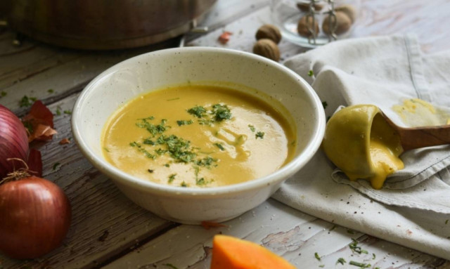 H συνταγή της ημέρας: Κολοκυθόσουπα