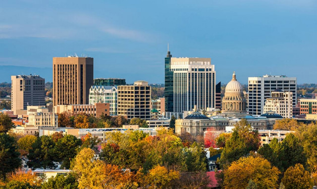 Δεν φαντάζεστε γιατί αυτή η πόλη των ΗΠΑ λέει «όχι» στο αυτοκίνητο (vid)