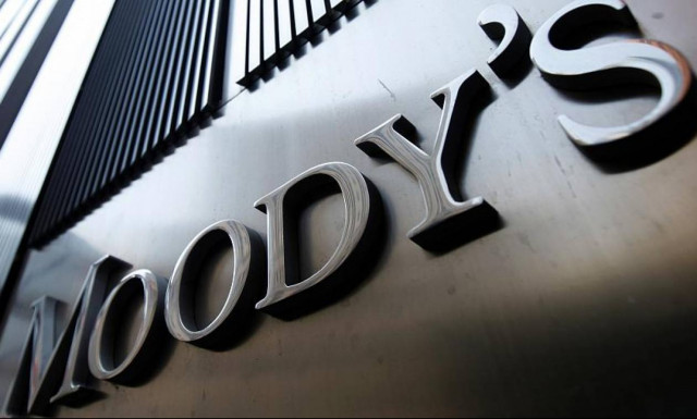 Ο Moody’s υποβάθμισε την Ιταλία