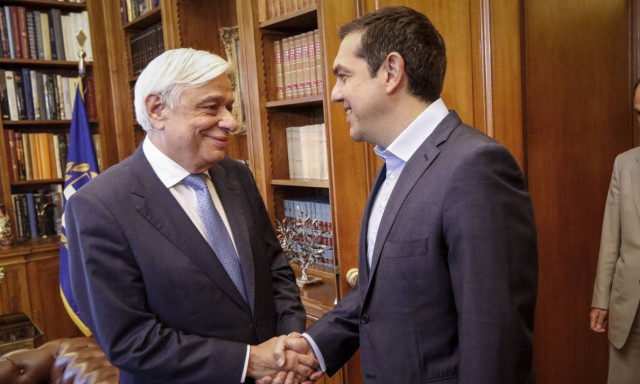 Ορκίστηκε ο Τσίπρας νέος ΥΠΕΞ ενώπιον του Προέδρου της Δημοκρατίας Προκόπη Παυλόπουλου