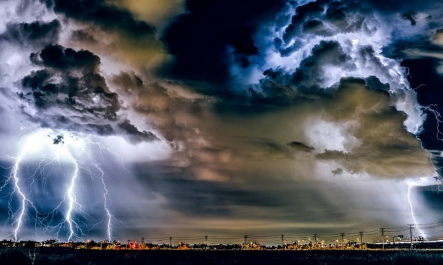 Καιρός: Ανατροπή - Νέα δεδομένα για την κακοκαιρία «Ορέστης» - Πού θα «χτυπήσει» σε λίγες ώρες