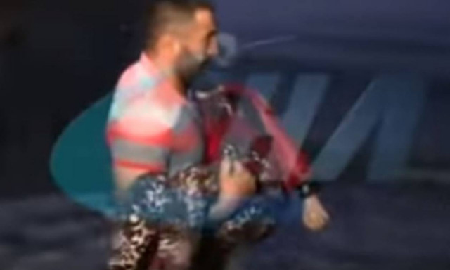 Ναυάγιο: Η τραγωδία στο Αιγαίο μέσα από εικόνες - σοκ (ΠΡΟΣΟΧΗ - ΣΚΛΗΡΕΣ ΕΙΚΟΝΕΣ)