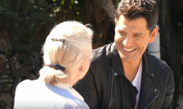 Tο backstage βίντεο του Σάκη Ρουβά για την «Ομάδα Προσφοράς ΟΠΑΠ»