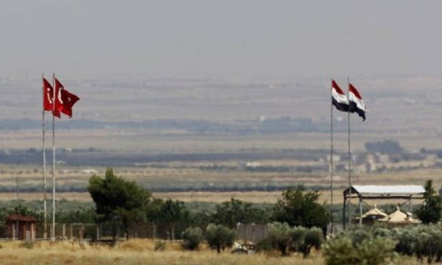 Έξι νεκροί πρόσφυγες στα σύνορα Τουρκίας με Συρία