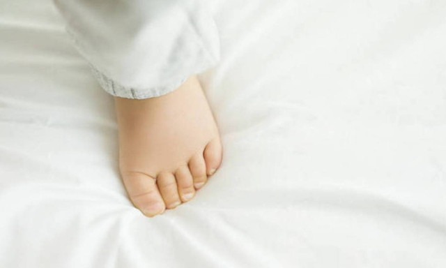 Γαλλία: Σε κώμα μωρό 10 μηνών που κατάπιε κάνναβη