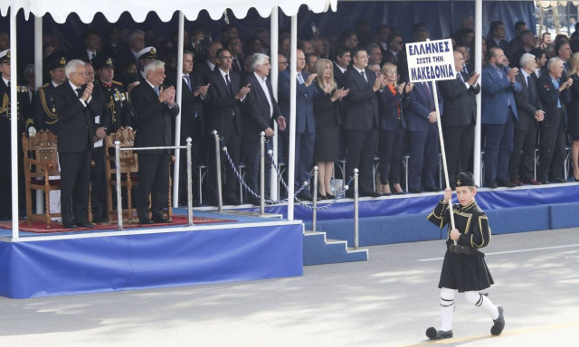 28η Οκτωβρίου: Με λαμπρότητα πραγματοποιήθηκε η μεγάλη στρατιωτική παρέλαση στη Θεσσαλονίκη (pics)