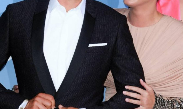 Αυτό είναι το διάσημο ζευγάρι που σχεδιάζει τον γάμο του