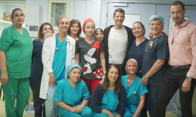 Ο Σάκης Ρουβάς δείχνει στους followers του γιατί πρέπει να μπουν στην «Ομάδα Προσφοράς ΟΠΑΠ»