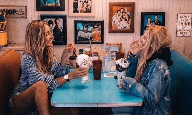 Τρεις τρόποι για να ζητήσεις πίσω ευγενικά, τα δανεικά χρήματα που έδωσες στην κολλητή σου