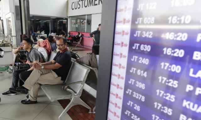 Ινδονησία: Αυτό θα πει τύχη βουνό! Γλίτωσε από τη μοιραία πτήση της Lion Air για λίγα λεπτά (pics)