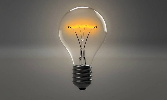 ΔΕΗ: Από την 1η Νοεμβρίου το μειωμένο νυχτερινό τιμολόγιο ρεύματος - Ποιες ώρες ισχύει