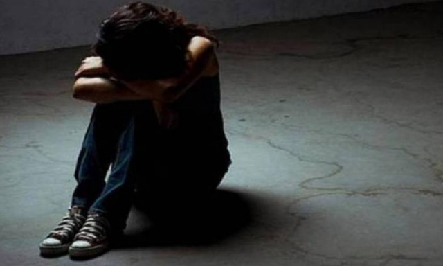 Κρήτη: Ανατριχιαστικές αποκαλύψεις στην υπόθεση ξυλοδαρμού ανήλικης από τον πατέρα της