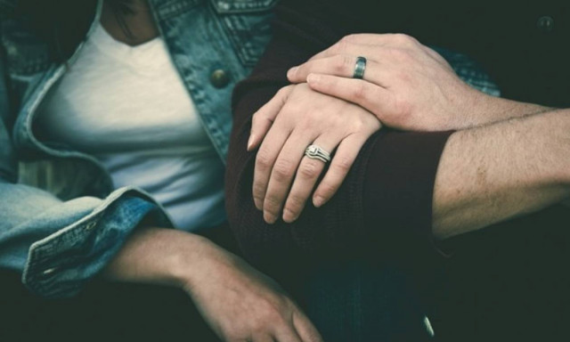 Αττική: Το μεγάλο μυστικό ζευγαριού και η αποκάλυψη που έφερε τα πάνω – κάτω (pics)