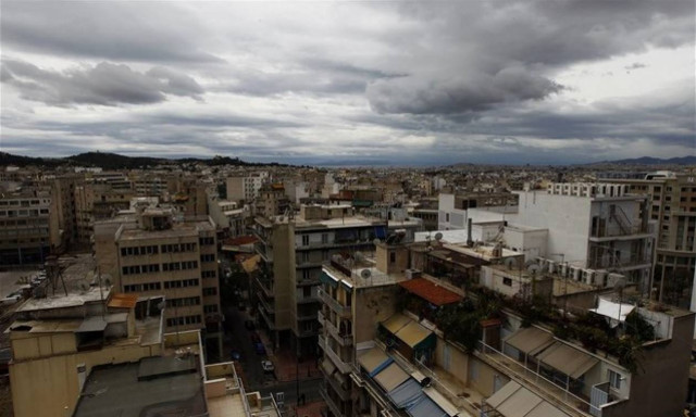 Ο καιρός σήμερα: Συννεφιά και πτώση της θερμοκρασίας