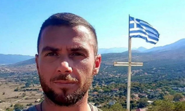 Κωνσταντίνος Κατσίφας – Η μητέρα του ξεσπά: «Οι αλήτες έφαγαν το παιδί μου»