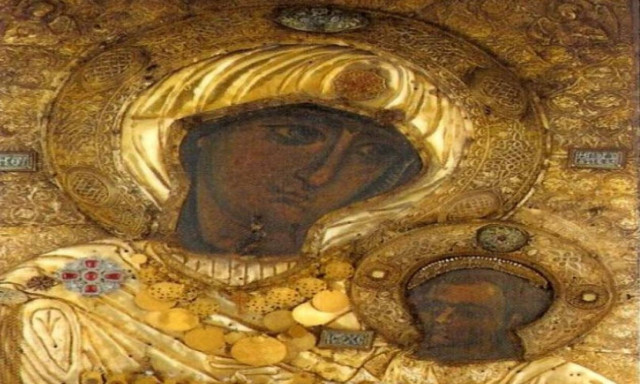 Αγιον Όρος - Παναγία Πορταΐτισσα: Η θαυματουργή εικόνα της Ιεράς Μονής Ιβήρων