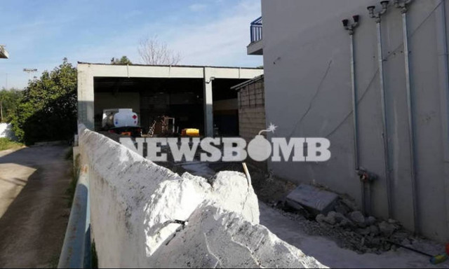 Το Newsbomb.gr στο βενζινάδικο της νοθείας στην Ελευσίνα: Οι μπουλντόζες αποκάλυψαν την κομπίνα