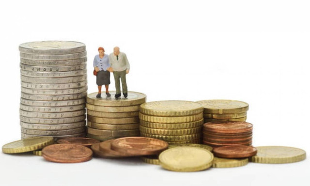 EU Commission optimistic that solution on pensions will be found, sources say