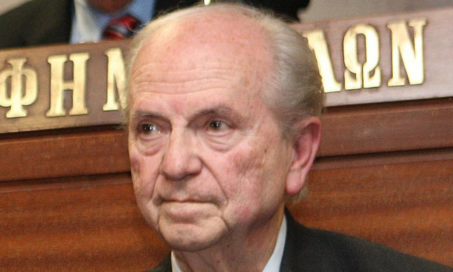 Τα συλλυπητήρια της ΕΣΗΕΑ για τον Ανδρέα Μπόμη