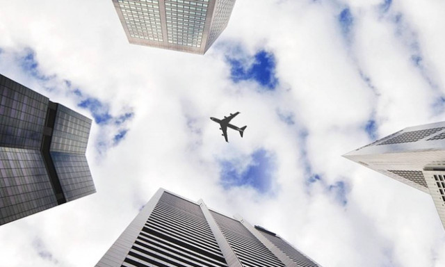 Απίστευτο: Μπήκε στη συχνότητα του πύργου ελέγχου και έδωσε... εντολή απογείωσης σε αεροσκάφος!