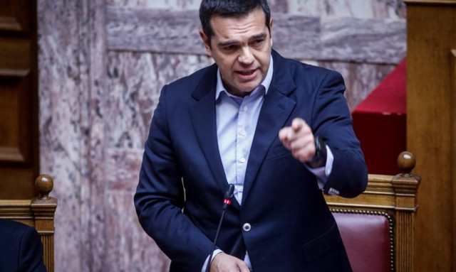 Τσίπρας: «Προτιμώ 100 λάθη του λαού από το αλάθητο των εκπροσώπων του»