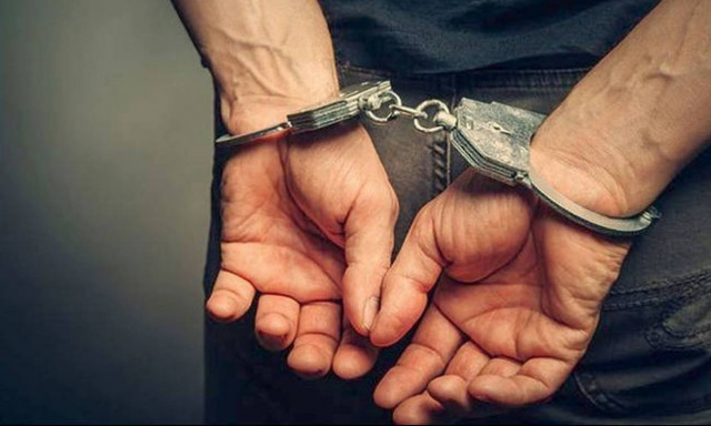 Θεσσαλονίκη: Χειροπέδες σε δύο αλλοδαπούς - Είχαν στην κατοχή τους χιλιάδες λαθραία τσιγάρα (pic)