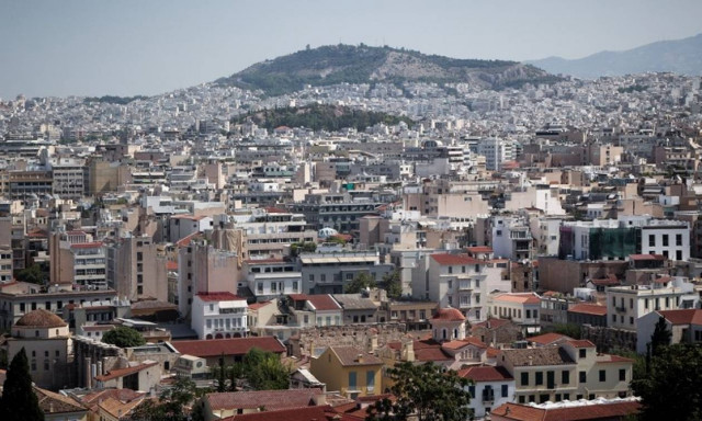 Ανατροπές σε 17 φόρους ακινήτων: Τα νέα ποσά «φωτιά» που θα πληρώσετε με το νέο έτος