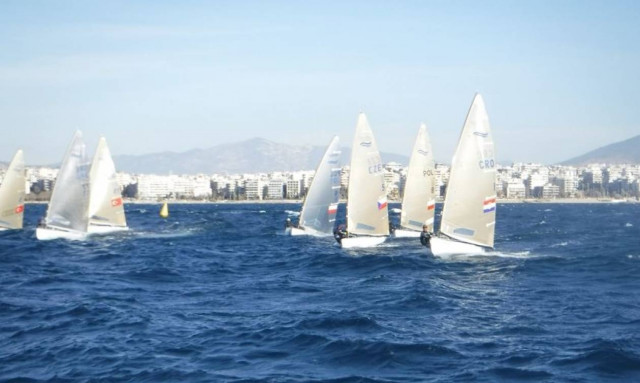 Ιστιοπλοΐα: Ο πιο δυνατός αγώνας ΦΙΝΝ ξεκίνησε στην Αθήνα