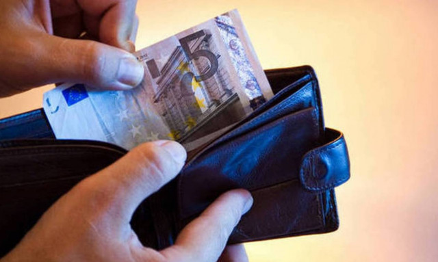 Κοινωνικό Εισόδημα Αλληλεγγύης (ΚΕΑ): Πώς να κάνετε τις αιτήσεις - Αυτά τα δικαιολογητικά χρειάζεστε