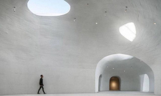 Θαμμένο σε αμμόλοφο το νέο μουσείο της Κίνας (vid)