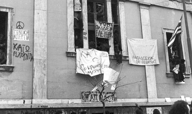 Το Πολυτεχνείο στον ξένο Τύπο: Μια επίσκεψη που έμοιαζε με «καλοστημένο θέατρο»