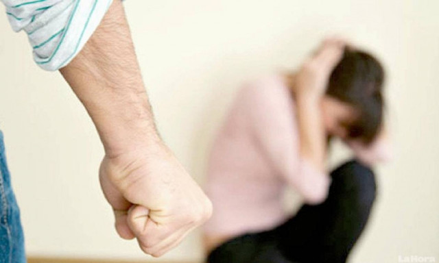 Θύμα ξυλοδαρμού 37χρονη έξω από τη Λάρισα - Μεταφέρθηκε στο νοσοκομείο