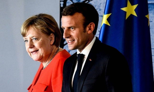 Μέρκελ και Μακρόν ζητούν κοινό προϋπολογισμό στην ευρωζώνη