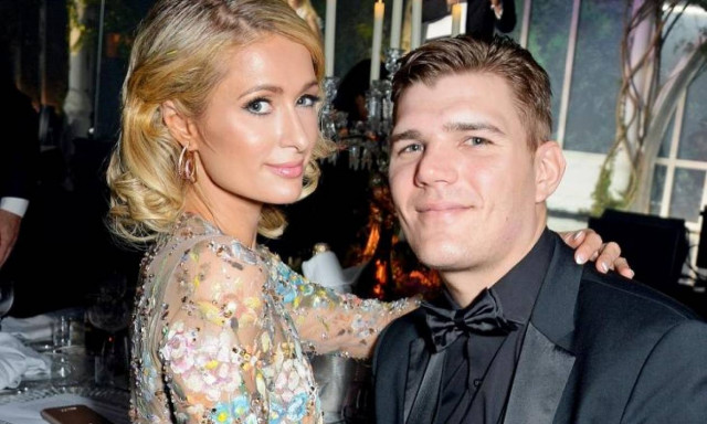 Paris Hilton: Δέκα μήνες μετά τον αρραβώνα της χώρισε