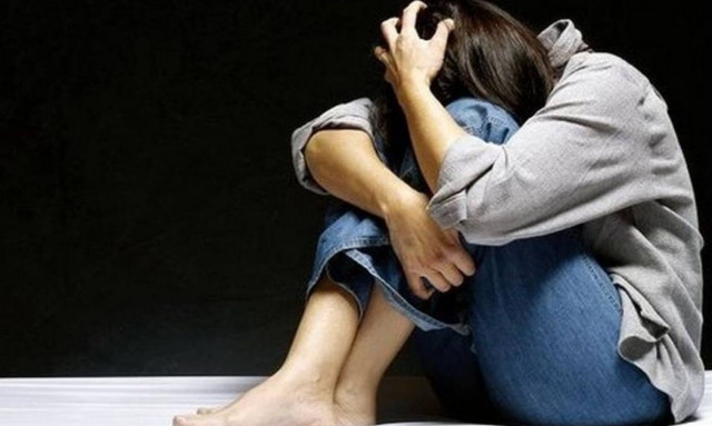 Φρίκη δίχως τέλος: Παιδεραστής έσπαγε τα πόδια των θυμάτων του προτού τα βιάσει και τα σκοτώσει