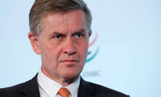 Παραιτήθηκε ο διευθυντής του προγράμματος του ΟΗΕ για το περιβάλλον