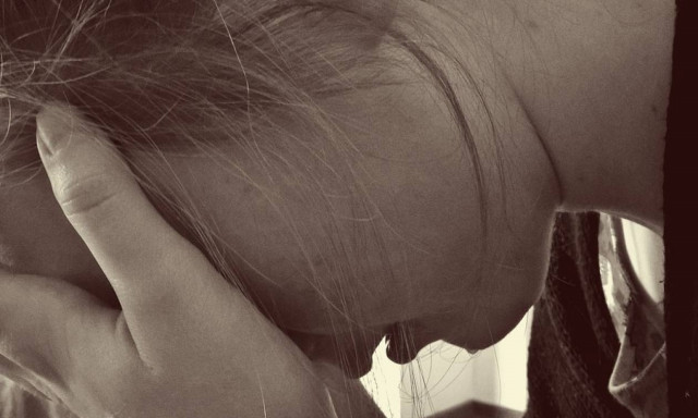 Σοκ στο Βόλο: Πατέρας κατηγορείται ότι ασελγούσε στη 10χρονη κόρη του