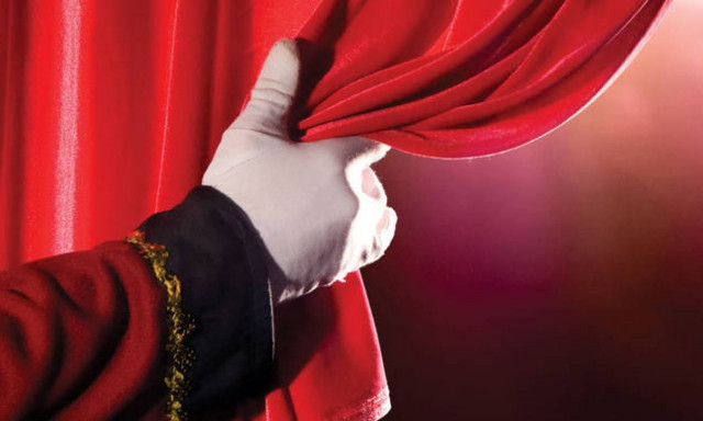 Αυτός είναι ο Έλληνας ηθοποιός που φέρεται να βίασε ταξιτζή