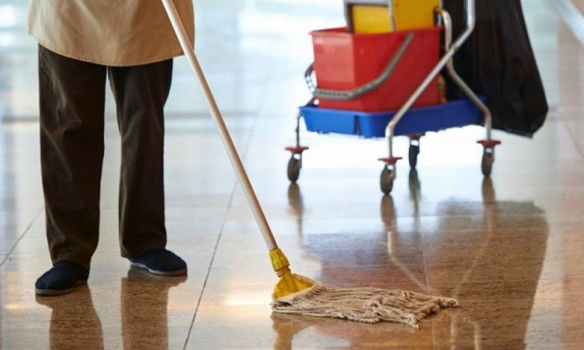 Βόλος: Κύμα αντιδράσεων για τη φυλάκιση καθαρίστριας με πλαστό πτυχίο