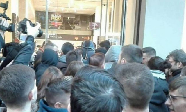 Black Friday: Φοβούνται τις «ομαδικές κοπάνες» - Ορατό ενδεχόμενο να «αδειάσουν» τα σχολεία